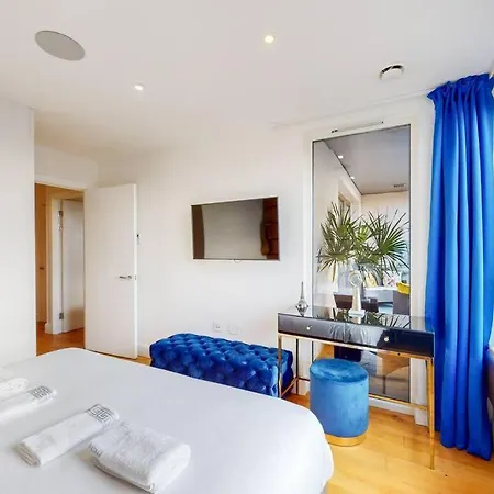 Exquisite 1-Bedroom Flat In North Kensington Londra Esterno foto