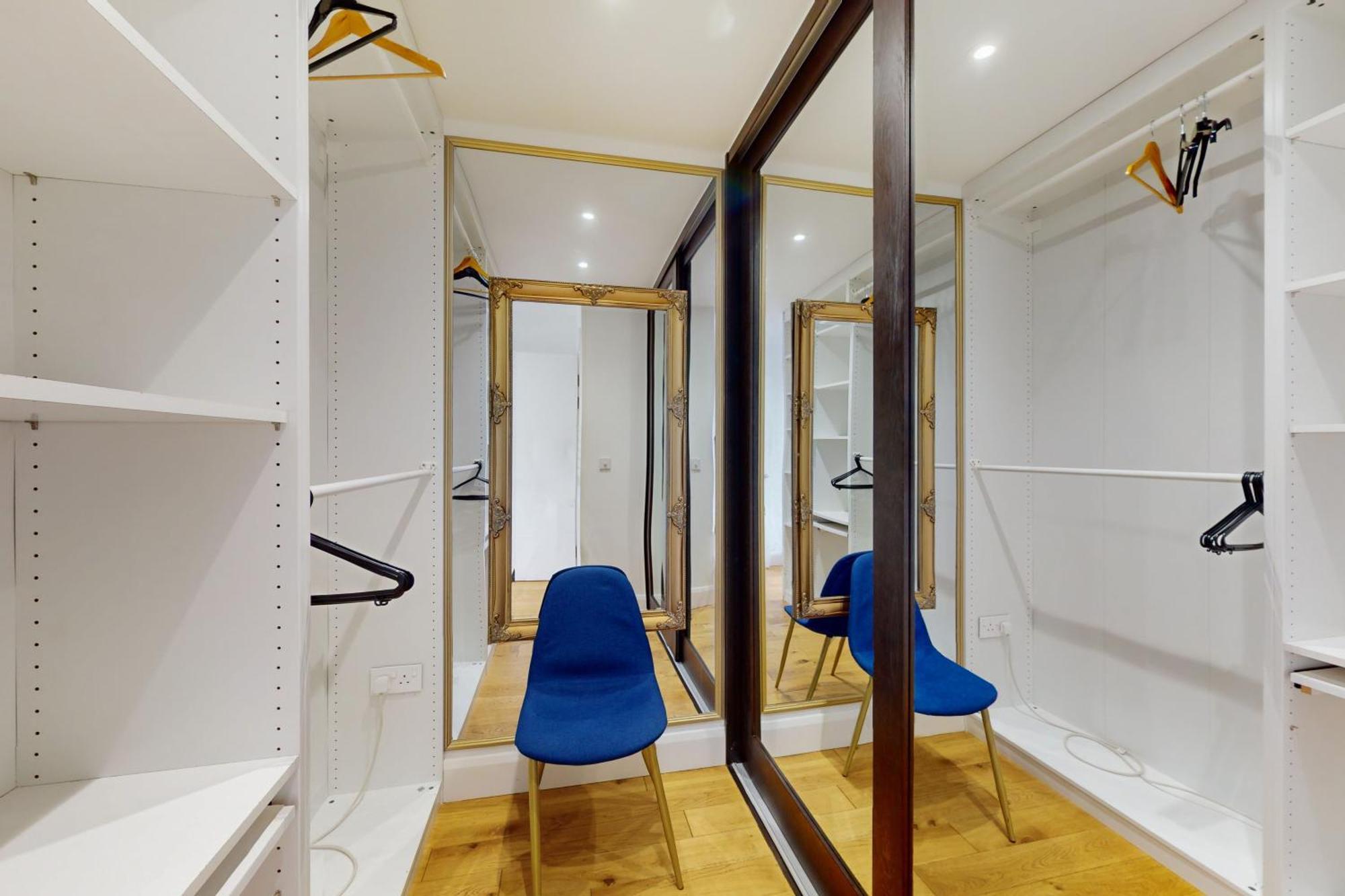 Exquisite 1-bedroom Flat In North Kensington * Londra